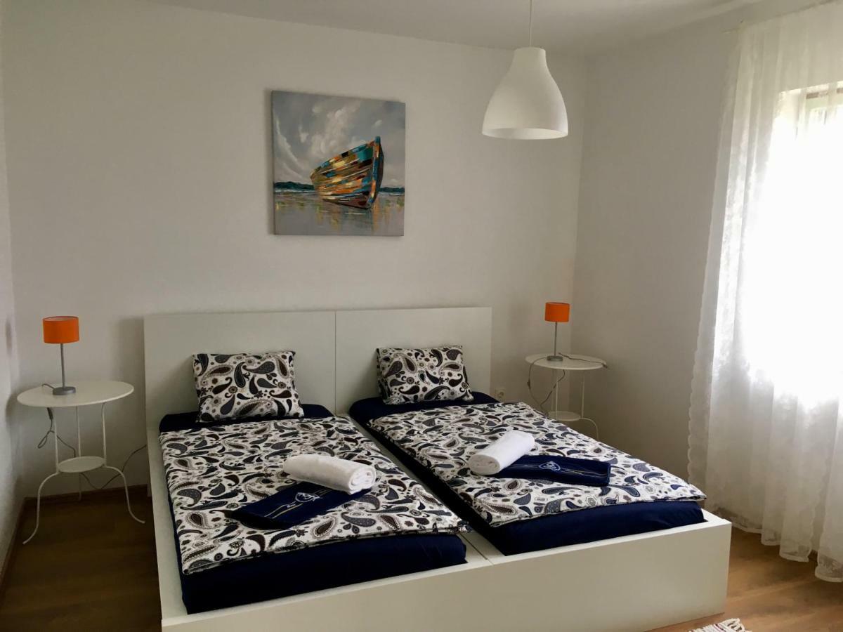 Apartments Novi Vinodolski Luaran gambar
