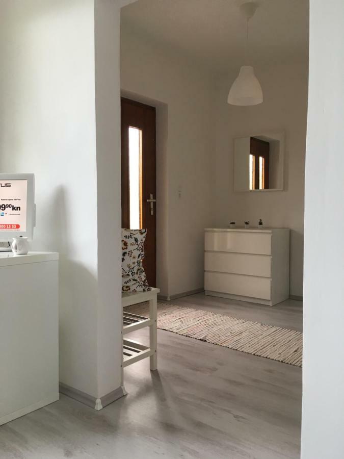 Apartments Novi Vinodolski Luaran gambar